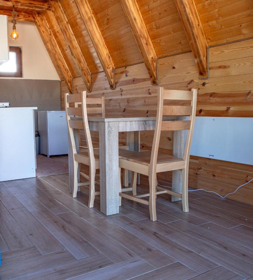 Tre Case In Zabljak Bagian luar foto